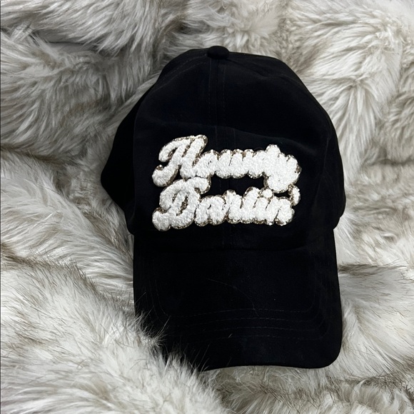 boutique ball cap ”Howdy Darlin” - Picture 1 of 4